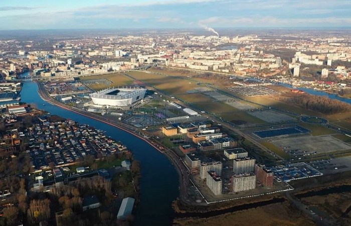 НА МЕСТЕ ПАРКОВКИ К ЧЕМПИОНАТУ МИРА ПЛАНИРУЮТ ОТЕЛЬ