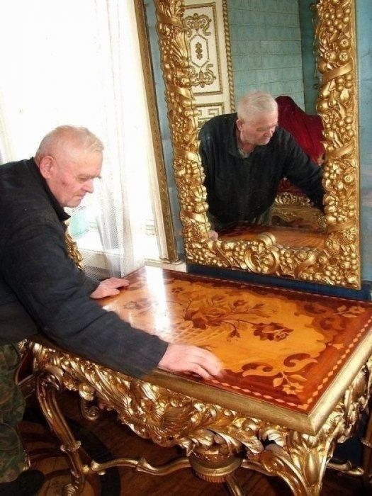 Старенький домик в Брянске прячет в себе королевские апартаменты