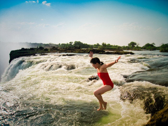Купель Дьявола на водопаде Виктория Купель Дьявола на водопаде Виктория