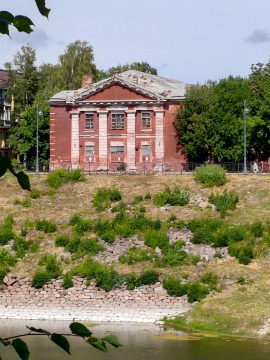 Сухой док и Доковый бассейн ( 50 фото )