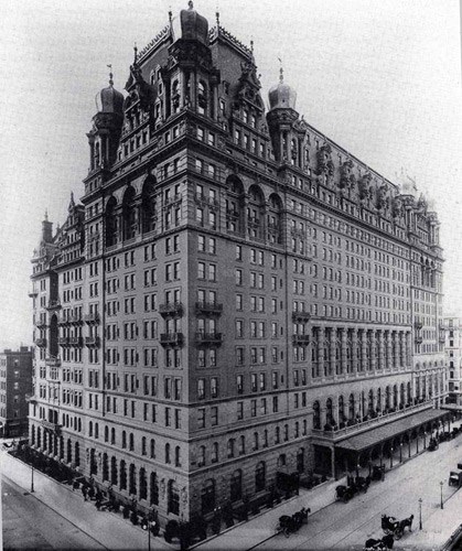 Китайцы купили знаменитый отель Waldorf Astoria