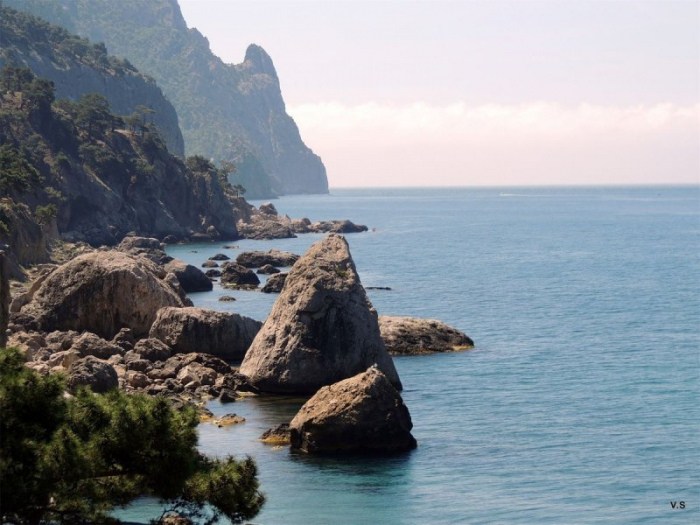 7 лучших морских маршрутов в Крыму для прогулки