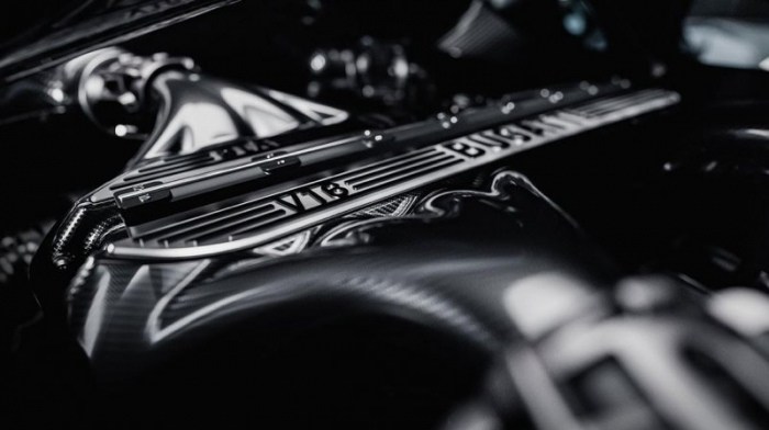 Bugatti показала Tourbillon: 1800 гибридных сил и хронометры в салоне Bugatti показала Tourbillon: 1800 гибридных сил и хронометры в салоне