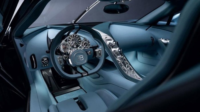 Bugatti показала Tourbillon: 1800 гибридных сил и хронометры в салоне Bugatti показала Tourbillon: 1800 гибридных сил и хронометры в салоне