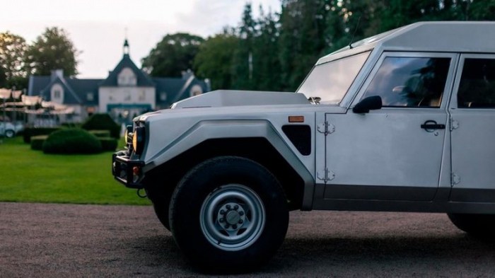 Уникальный внедорожник Lamborghini уйдёт с молотка