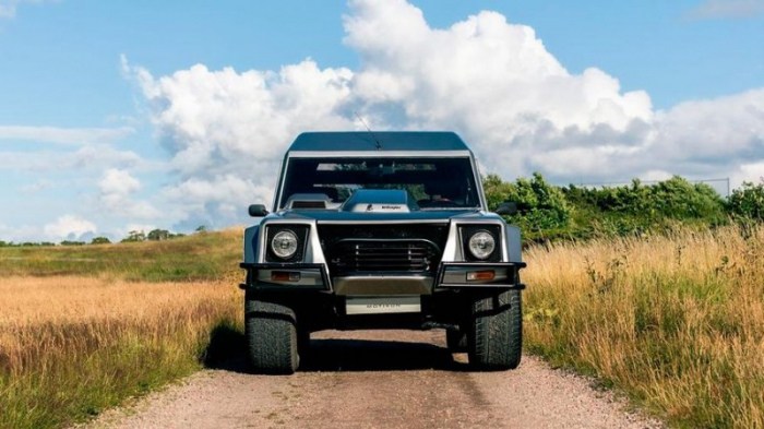 Уникальный внедорожник Lamborghini уйдёт с молотка