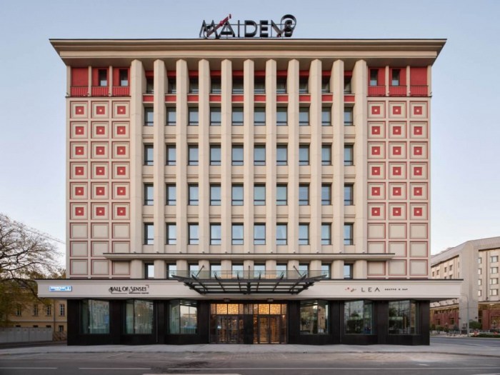ОТЕЛЬ MAIDENS: АВАНГАРД, ПОСТКОНСТРУКТИВИЗМ И СОВРЕМЕННОСТЬ ОТЕЛЬ MAIDENS: АВАНГАРД, ПОСТКОНСТРУКТИВИЗМ И СОВРЕМЕННОСТЬ