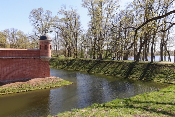 Прогулка вокруг Несвижского замка ( 23 фото )