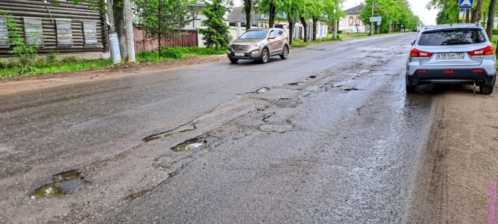 Все дороги ведут в Углич или город без дорог. Хроники Борьбы с Бездорожьем ( 56 фото )