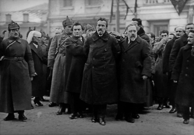 Каким был 1925 год: уникальные исторические фото сто лет тому назад