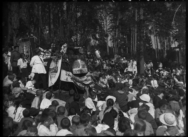 Каким был 1925 год: уникальные исторические фото сто лет тому назад