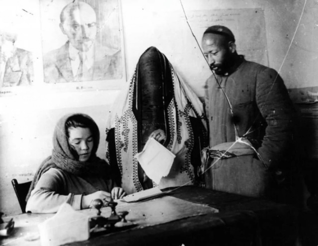 Каким был 1925 год: уникальные исторические фото сто лет тому назад
