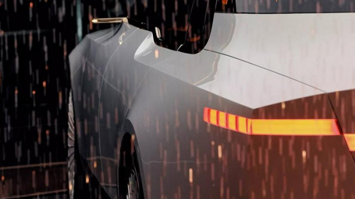 Китайский суперлюкс от бывшего дизайнера Rolls-Royce