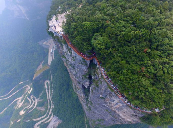 Экстремальный туризм в Китае: развлечения не для слабонервных Экстремальный туризм в Китае: развлечения не для слабонервных