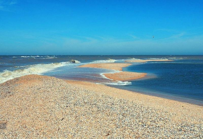 ТОП-21 место для отдыха на Азовском море: пляжи, курорты, серфинг
