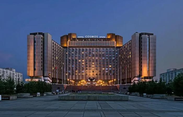 СКОРОСТЬ РЕАКЦИИ КАК КОНКУРЕНТНОЕ ПРЕИМУЩЕСТВО: КАК COSMOS HOTEL GROUP ВЫЯВЛЯЕТ ТОЧКИ РОСТА БЫСТРЕЕ РЫНКА