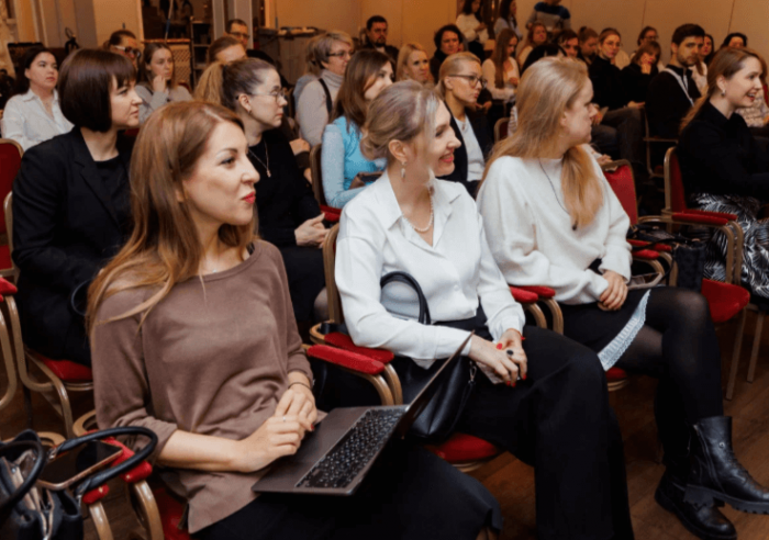 ИНТЕЛЛЕКТ НА СЛУЖБЕ ОТЕЛЬЕРОВ ИНТЕЛЛЕКТ НА СЛУЖБЕ ОТЕЛЬЕРОВ