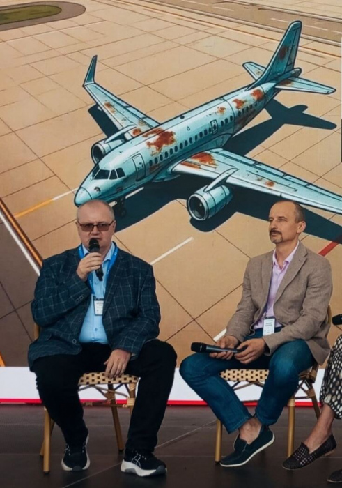 ВОКЗАЛЫ ПРОТИВ АЭРОПОРТОВ: КАК «ГОД КОВРА» ПЕРЕРАСПРЕДЕЛЯЕТ ГОСТЕЙ ВОКЗАЛЫ ПРОТИВ АЭРОПОРТОВ: КАК «ГОД КОВРА» ПЕРЕРАСПРЕДЕЛЯЕТ ГОСТЕЙ